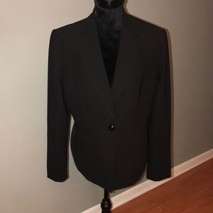 Black Kasper Blazer